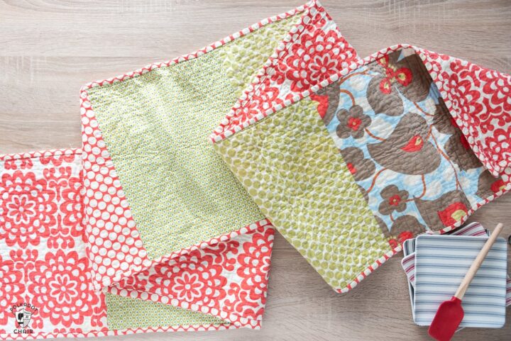 table-runner-for-sewing-projects-with-fat-quarters