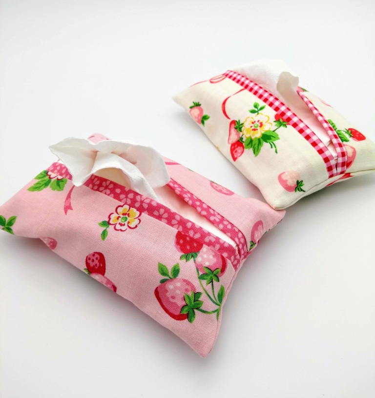 Pocket-tissue-box-cover