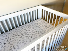 Crib-sheet-for-things-to-sew-for-babies-and-new-moms