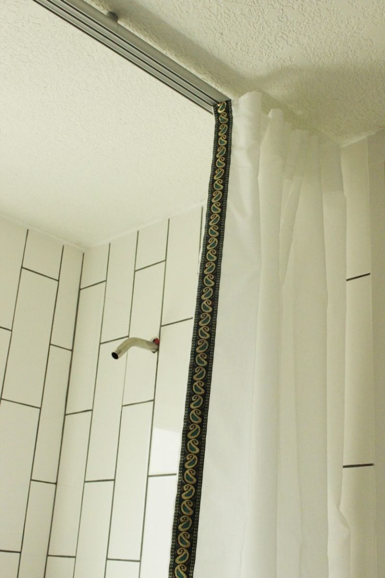 Shower-curtain