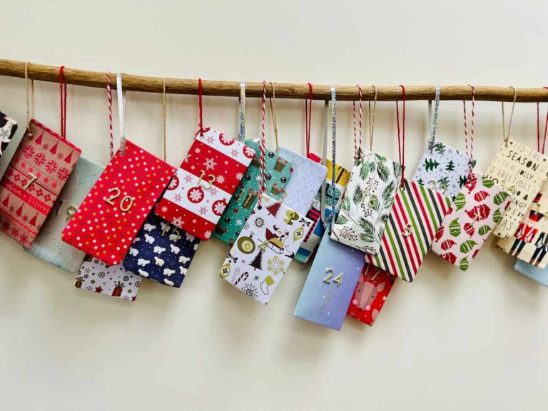 Advent-calendar-wall-hanger