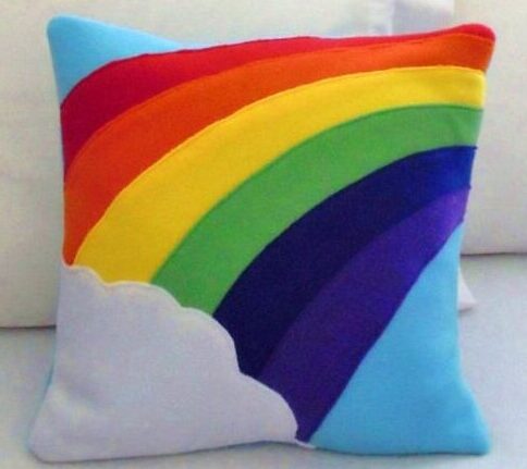 QUICK-SEW RAINBOW CUSHION